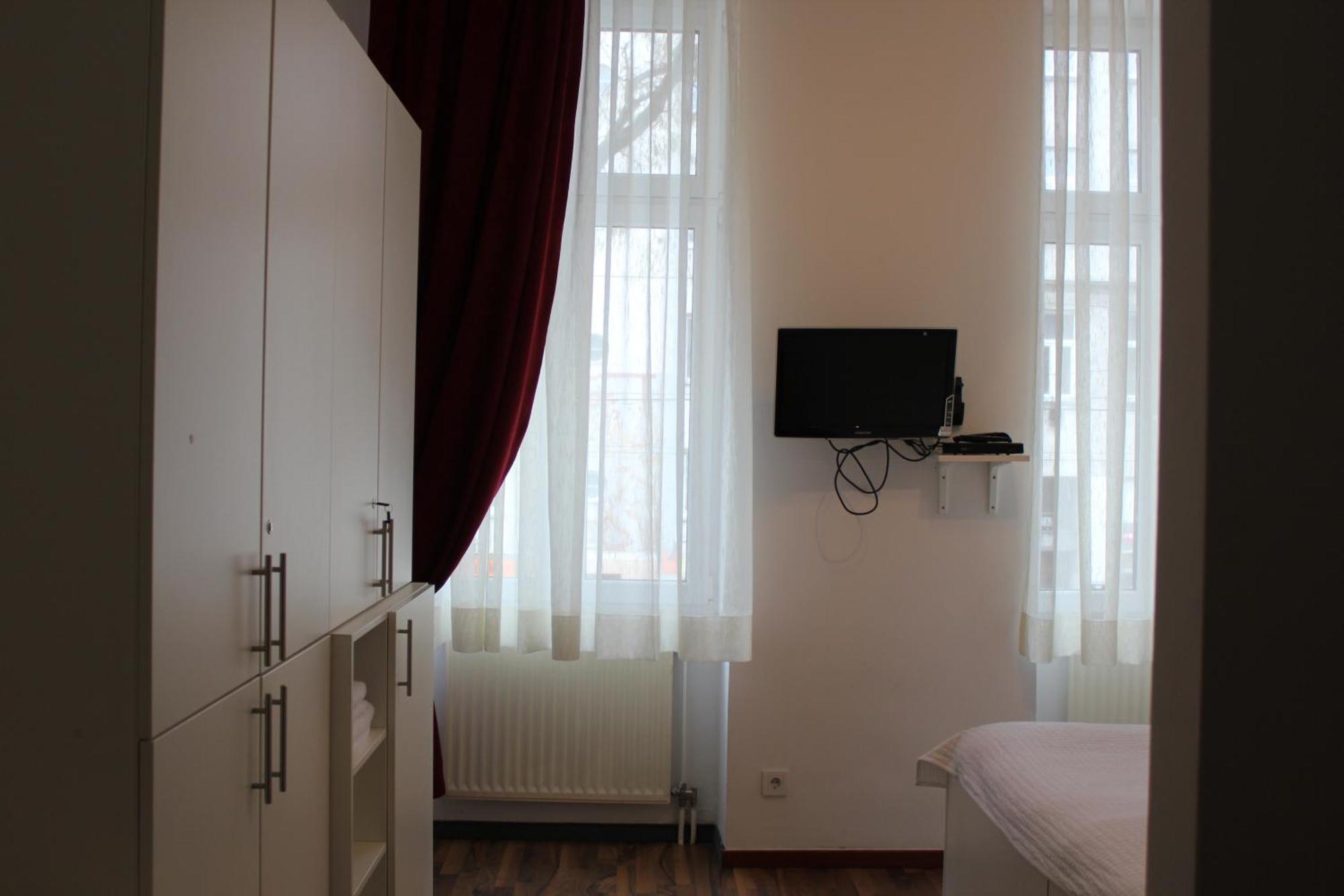 Arnes Hotel Відень Екстер'єр фото
