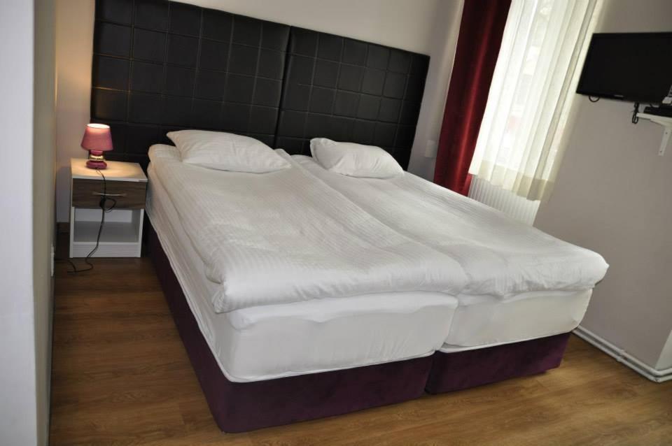 Arnes Hotel Відень Екстер'єр фото